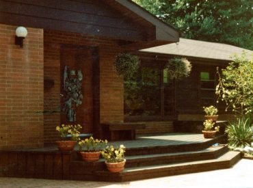 George Residence Entry